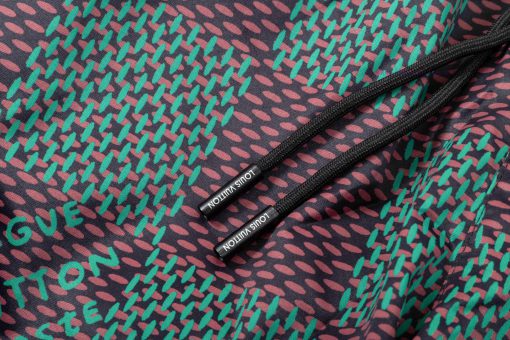 ️LV 2025 Summer New Fashionable Beach Shorts With Inner Network Official Website Synchronized O rueapau2 - Image 7