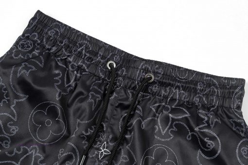 ️LV 2025 Summer New Fashionable Beach Shorts With Inner Network Official Website Synchronized O azmp87n0 - Image 4
