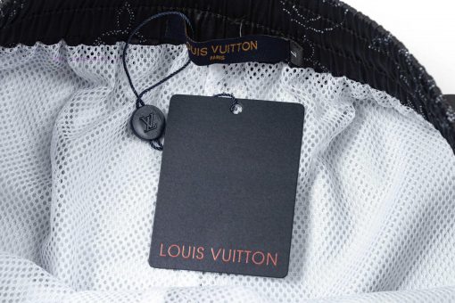 ️LV 2025 Summer New Fashionable Beach Shorts With Inner Network Official Website Synchronized O azmp87n0 - Image 10