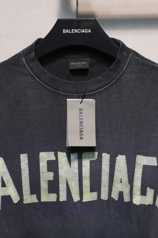 𝐁 A 𝐋 EN 𝐂 IA 𝐆 A 24ss Embossed Paper Tape Short Sleeved T-shirtWeighing 240 Grams Grinding Fry mz39fsvp - Image 7