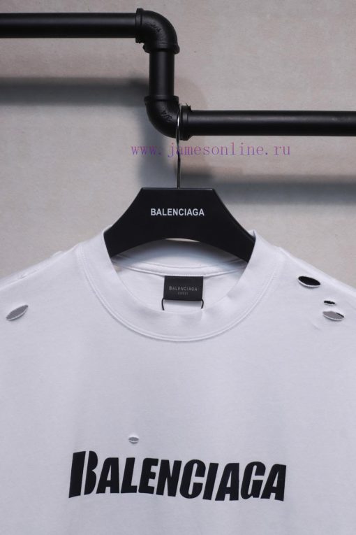 𝐁 A 𝐋 EN 𝐂 IA 𝐆 A Chest Letter Straight Crack Printed Short Sleeve T-shirtWeighing 240 Grams It c30khhpa - Image 4