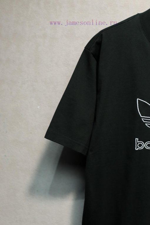 𝐁 A 𝐋 EN 𝐂 IA 𝐆 A Joint Adidas Classic Embroidered Short Sleeve T-shirtWeighing 240 Grams The F wkjzn4ty - Image 6