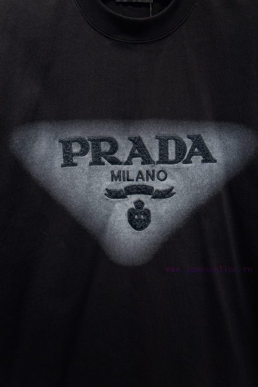 Style Number 6066Prada 25ssThe OS Version Is Really CharmingThe Pu Family Is Truly An Absolute 4aep4k8t - Image 4