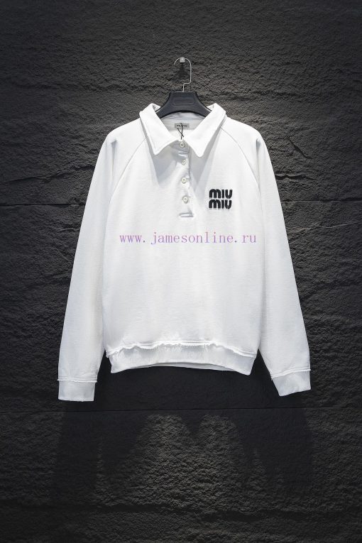 Style Number 9002MiuMiu Miu Embroidery StyleThe OS Version Is Really CharmingMiumiu Is Truly An i3s7mggn