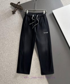 The Next Day's Shipment Of LV 2025 Early Spring New Elastic Band Casual Pants With Plush And Th x7p3jxt3