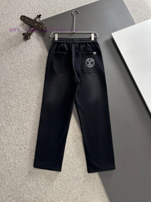 The Next Day's Shipment Of LV 2025 Early Spring New Elastic Band Casual Pants With Plush And Th x7p3jxt3 - Image 10