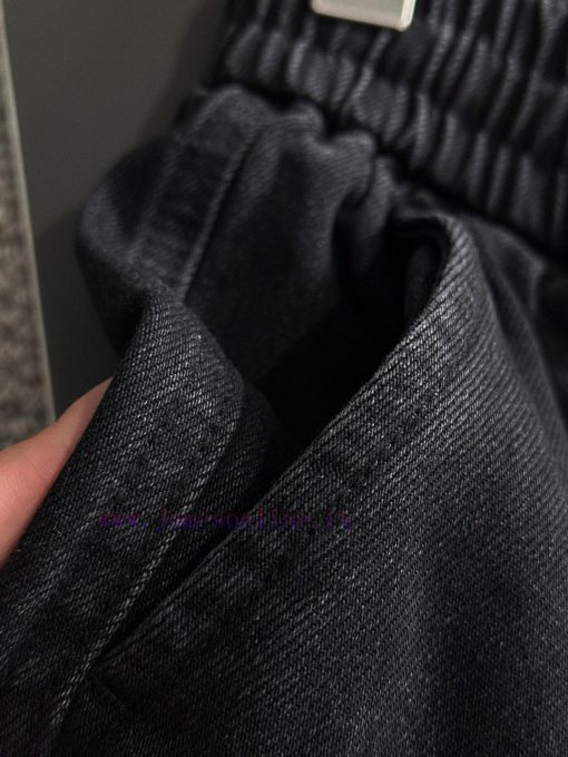 The Next Day MiuMiu Will Ship The New Elastic Band Casual Pants For Early Spring 2025. The Fabr r55wx7th - Image 6