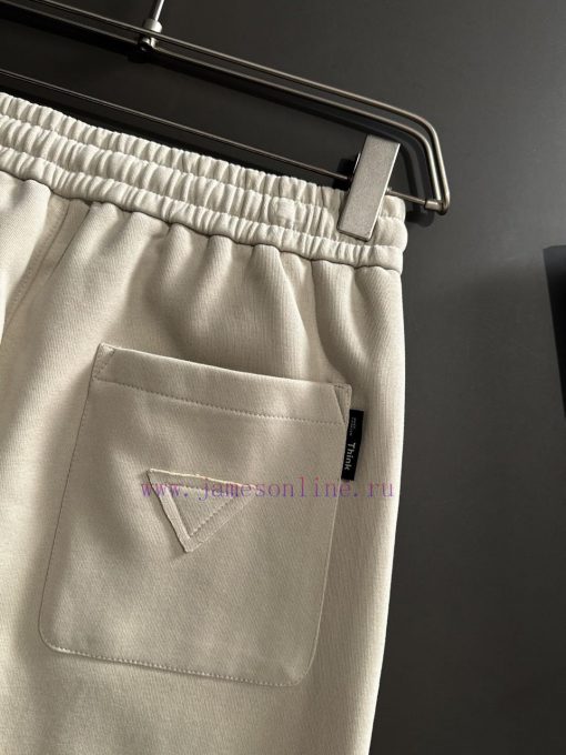 The Next Day Prada Will Ship The New Elastic Band Casual Pants For Early Spring 2025. The Fabri vrrh5up8 - Image 7