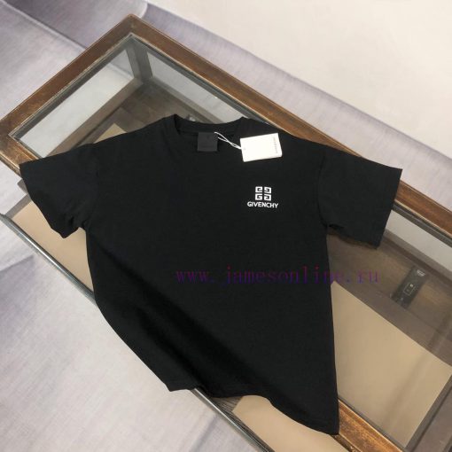 GIVENCHY 25ss Round Neck Short Sleeved T-shirt With Embossed Three-dimensional Logo Letters At zvyumd13 - Image 2