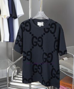 Gucci GC 2025 Classic Black Double G Fleece Printed Short SleeveLight Luxury Fashion Is A Must- 086mcoi6