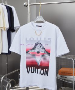 LV Louis Vuitton 25SS Early Spring Ski Series Round Neck New Volcanic Stripe Clover Printed Iro qp44cei1