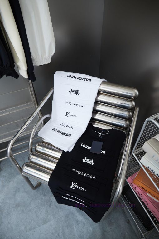 LV Louis Vuitton 25SS Early Spring New Collection With Embroidered Printed Short SleevesLight L oh0mpy14 - Image 10