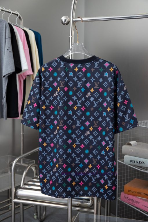 High-qualityThe LV Tyler Co Branded Series Of Puppies Features A Full Printed LOGO Short Sleeve g7ytnv64 - Image 3