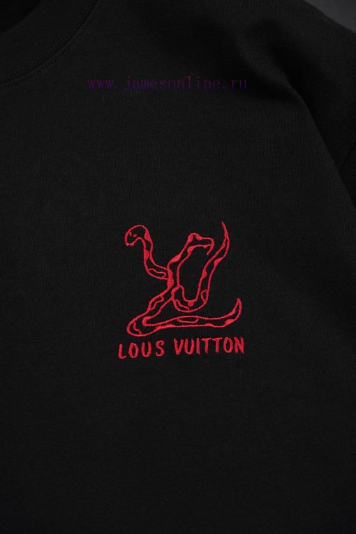 Lvjia's New Limited Edition T For The Year Of The Snake Is Available In High-quality Combed Pur 2qv1ubx5 - Image 5