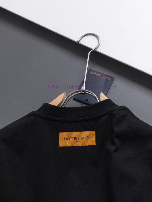 Louis Vuitton Micro Width S-Xl25SS LV Louis Vuitton's New Fashion Show Collection Features A Gr xidg900x - Image 9