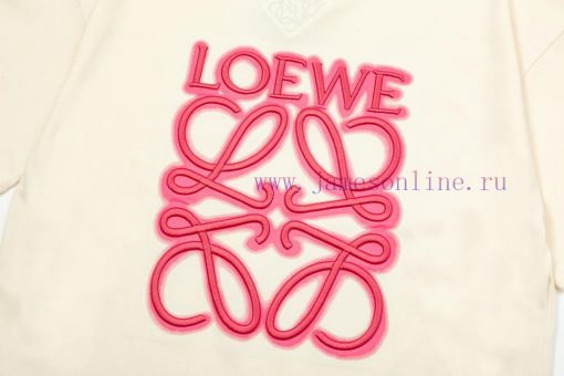 LOEWE Neon Embroidery Fluorescent Powder 🪡 Exquisite Upgrade Of The Large Logo Inspired By The 5bx4xsd9 - Image 5