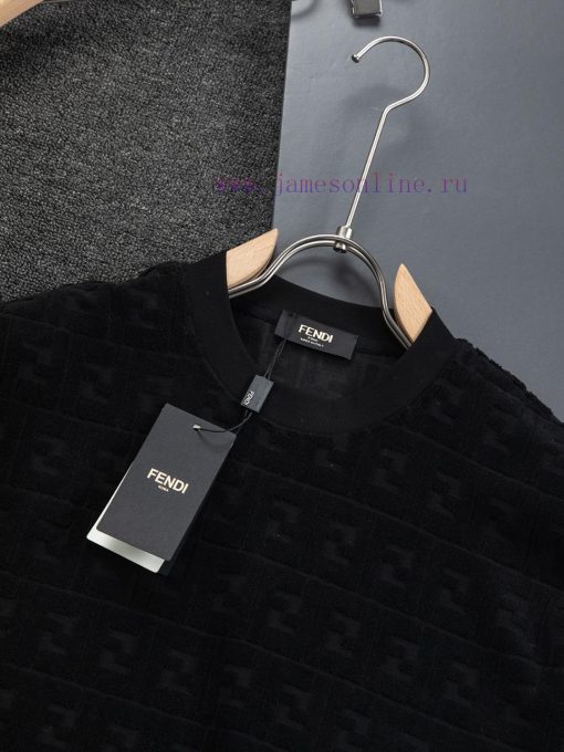 FD Classic Double FF Letter Small Square Towel Embroidered Velvet Jacquard Short Sleeve T-shirt v3ntnrts - Image 9