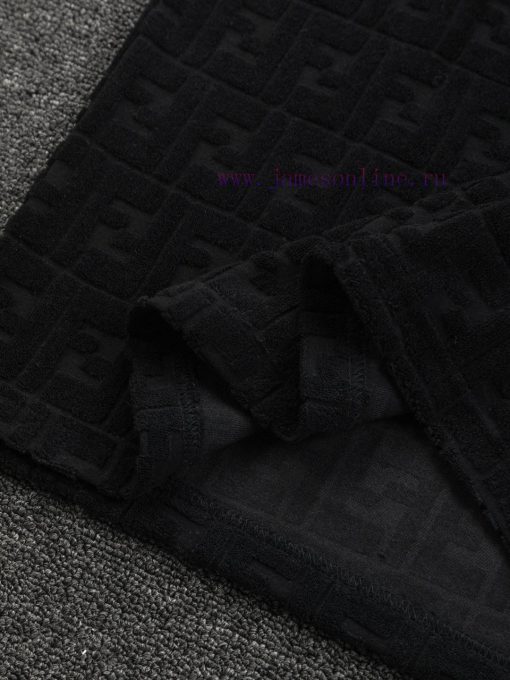 FD Classic Double FF Letter Small Square Towel Embroidered Velvet Jacquard Short Sleeve T-shirt v3ntnrts - Image 11