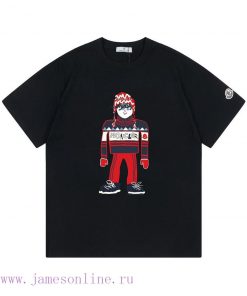 Arrived The Next DayMoncler Mask 2025 New Trendy Letter Logo Customized Sleeve Badge Men's And 2h97il81