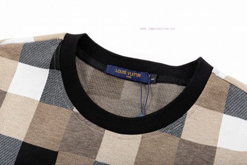 ️LV Louis Vuitton~New T-shirt Synchronized On The Official Website For Spring And Summer 2025 F n8wf5cbp - Image 4