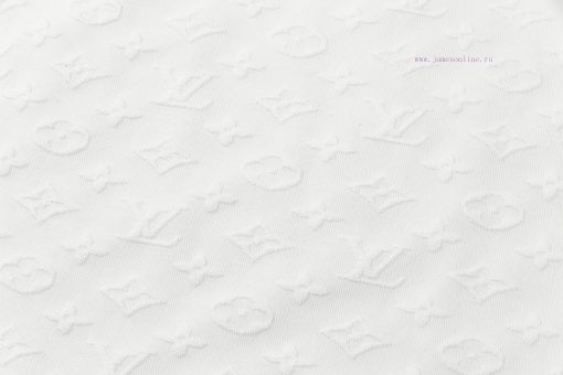 ️ LV Louis Vuitton's Spring/Summer 2025 Official Website Synchronizes With The New T-shirt Feat gy7v9p6p - Image 7