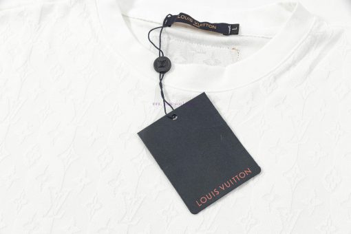 ️LV Louis Vuitton's Spring/Summer 2025 Official Website Synchronizes With The New T-shirt Featu 948iw2xz - Image 5