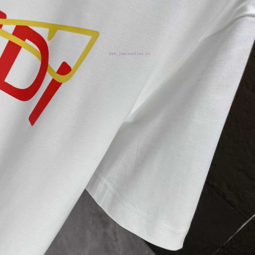 P Fendi Fendi*2025 Spring/Summer New Short Sleeved T-shirtHeavy Duty Pure Cotton Letter Pattern 10m5tphm - Image 5