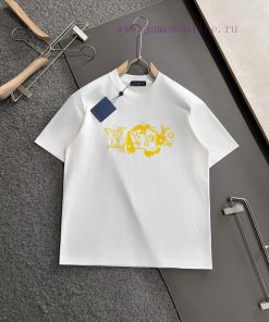 Louis Vuitton 2025SS Spring/Summer Round Neck Fashion Short Sleeve T-shirt Synchronized With Th lul66ts6