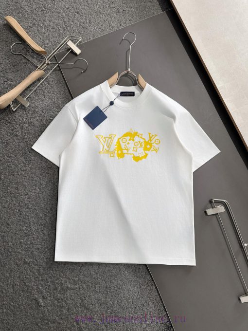 Louis Vuitton 2025SS Spring/Summer Round Neck Fashion Short Sleeve T-shirt Synchronized With Th lul66ts6 - Image 2