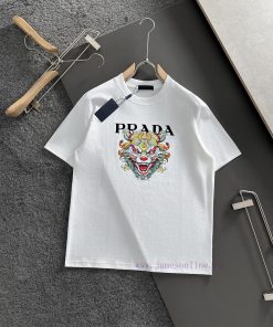 PRADA 25SS Summer New Round Neck Short Sleeve T-shirt 270g Heavy Duty High End Pure Cotton Fabr ie1dpa5f