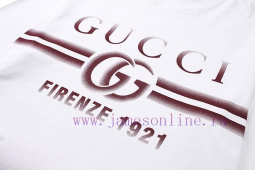 Not Taken Off The Shelves Throughout The Year If There Is Stock AvailableGucci Red Gradient Pri v9n33hk9 - Image 4