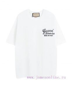 Not Taken Off The Shelves Throughout The Year If There Is Stock AvailableGucci Classic Logo Emb n510e3nt