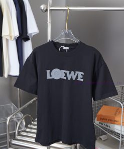 Loewe 25SS Early Spring New Letter Logo Film Foam Short Sleeved ShirtLight Luxury Fashion Is A 0i0f8s0w