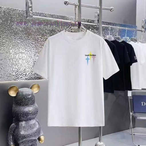LOUIS VUITTON Year Of The Snake Limited Edition Louis Vuitton Printed Round Neck Short Sleeve T 8ssf7lqc