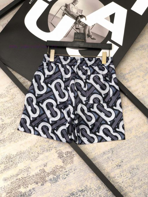 Burberry's New Summer Beach Pants For 2024 With A 1-1 Replica Of The Original Version On The Of 929zqq2j - Image 3