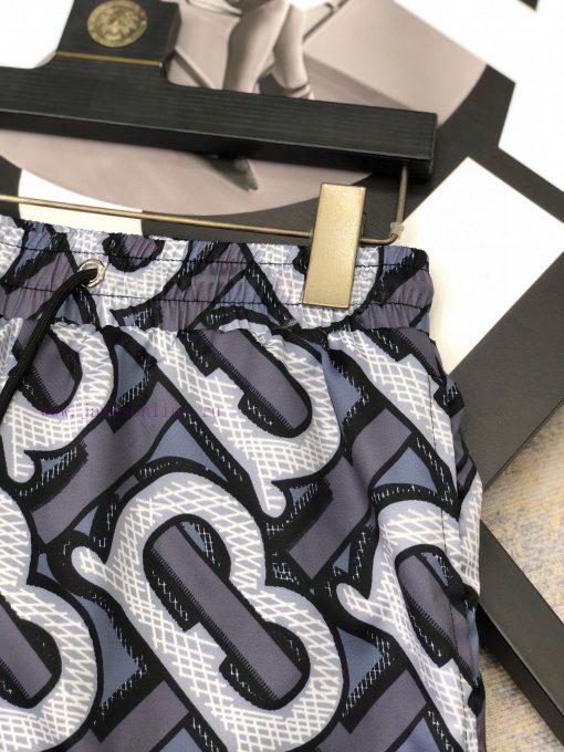 Burberry's New Summer Beach Pants For 2024 With A 1-1 Replica Of The Original Version On The Of 929zqq2j - Image 6