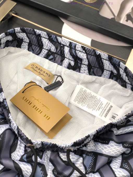 Burberry's New Summer Beach Pants For 2024 With A 1-1 Replica Of The Original Version On The Of 929zqq2j - Image 9