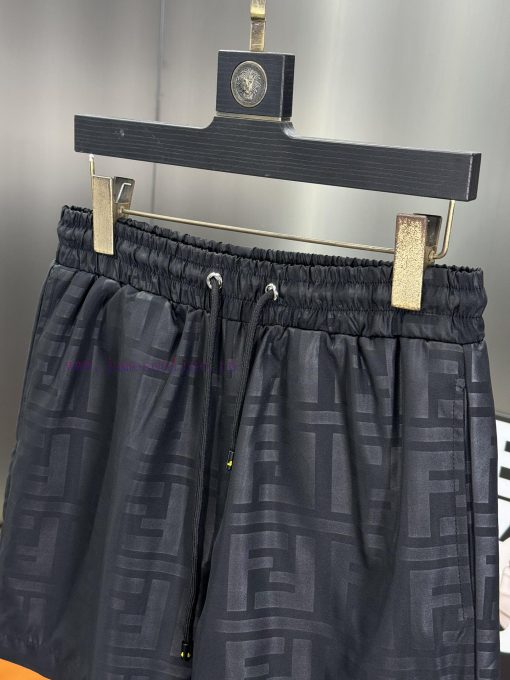 FENDI 2024 Spring And Summer New Beach Pants Official Website Of Shorts Synchronized With The O qjhw5jl8 - Image 7