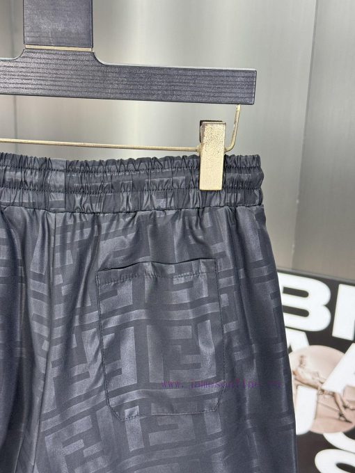 FENDI 2024 Spring And Summer New Beach Pants Official Website Of Shorts Synchronized With The O qjhw5jl8 - Image 9