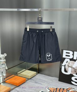 Burberry's New Beach Shorts For Spring And Summer 2024 Synchronized With The Original 1-1 Repli 2ogqo3u4