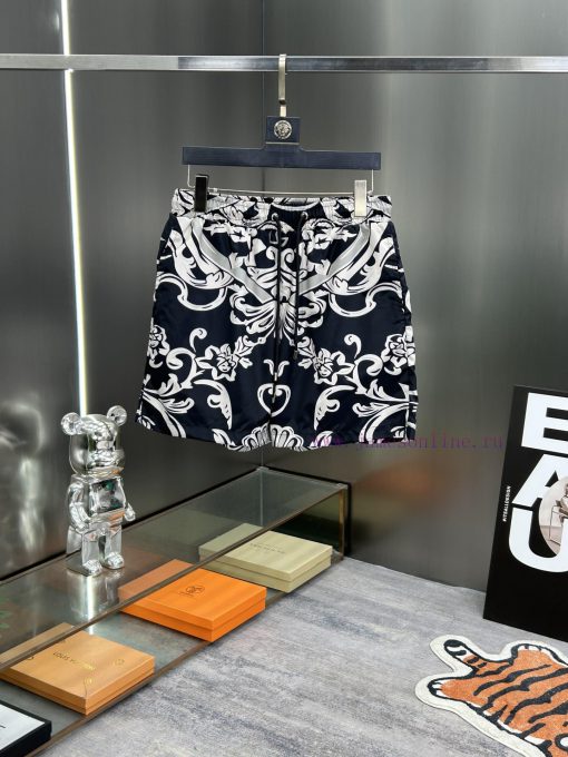 DG 2024 Spring And Summer New Beach Pants Five Cent Shorts Official Website Synchronized With O 8adkdbz3