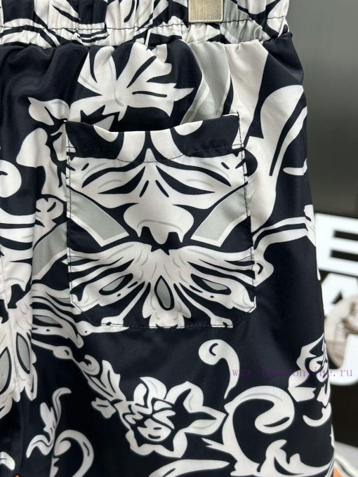 DG 2024 Spring And Summer New Beach Pants Five Cent Shorts Official Website Synchronized With O 8adkdbz3 - Image 9