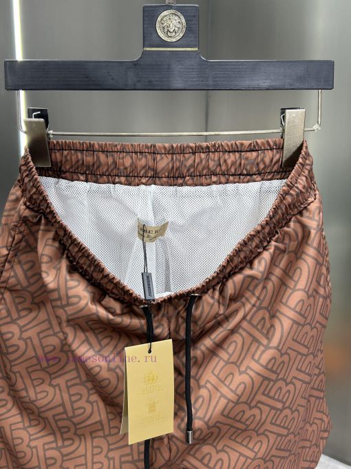 Burberry's New Beach Shorts For Spring And Summer 2024 With A 1-1 Replica Of The Original Versi iv1gg5yz - Image 9