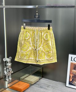 Versace Is Promoting Men's Casual Shorts And Beach Pants For The Summer Of 2024 Made Of Customi hcq8pw1w