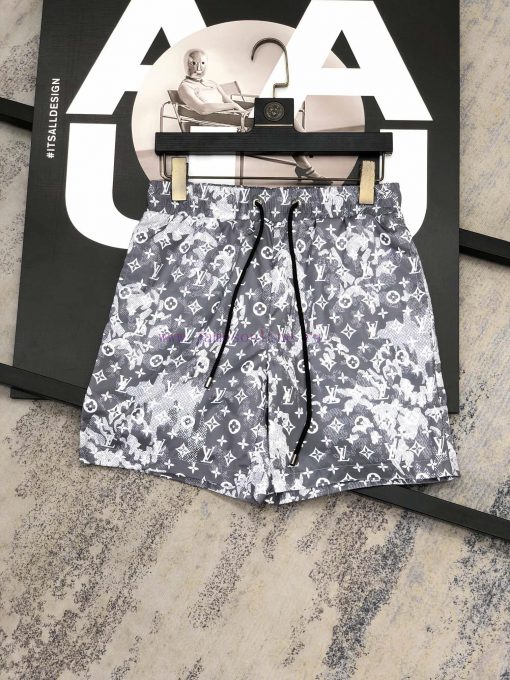 LV 2024 Summer Men's Casual Shorts Beach Pants Customized Quick Drying Fabric Soft And Smooth T k6lerx3t