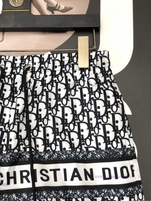 Dior 2024 Summer Men's Casual Shorts Beach Pants Customized Quick Drying Fabric Soft And Smooth q34cvmrn - Image 5