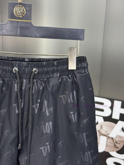 DIOR 2024 Spring And Summer New Beach Shorts Official Website Synchronized With Original 1-1 Re om8yk4tx - Image 4