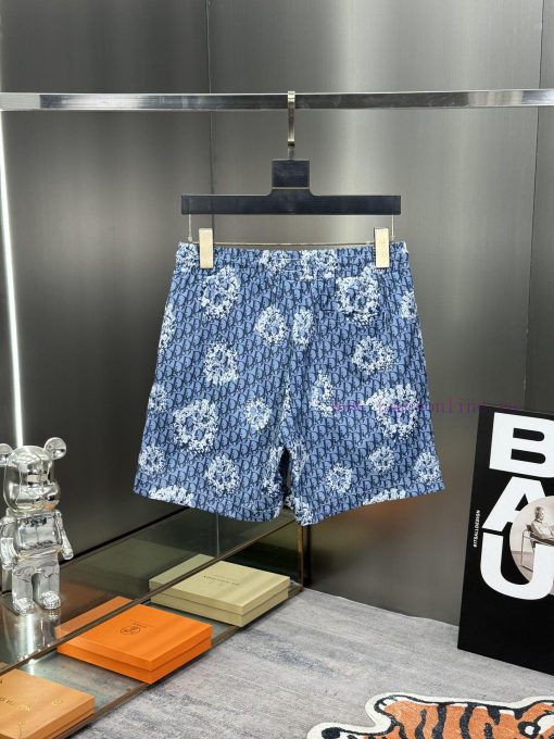 DIOR 2024 Spring And Summer New Beach Pants Shorts Official Website Synchronized With Original 65dkfr2a - Image 3