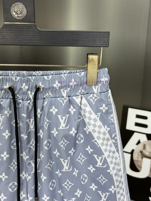 LV 2024 Spring And Summer New Beach Pants Shorts Official Website Synchronized With Original 1- y9e1hgdv - Image 5