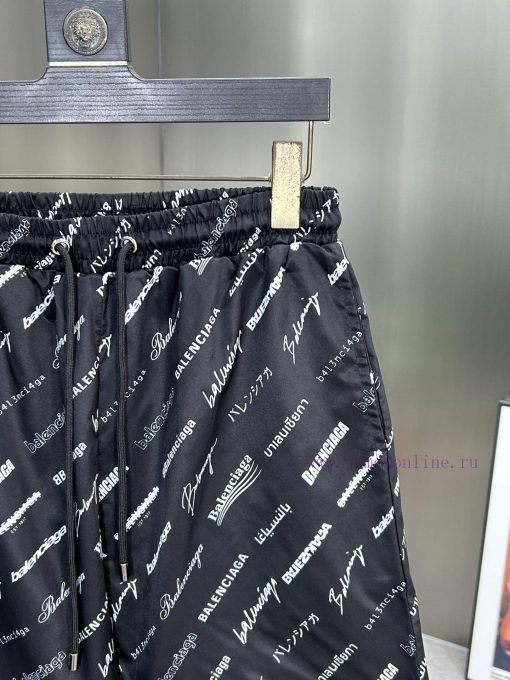 Parisian Maison Is Promoting Men's Casual Shorts And Beach Pants For The Summer Of 2024 Made Of fbbp1g3y - Image 5